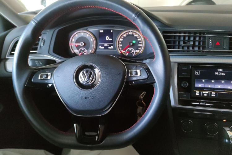 Used Volkswagen Lamando 2021 230TSI DSG Fashion Edition
