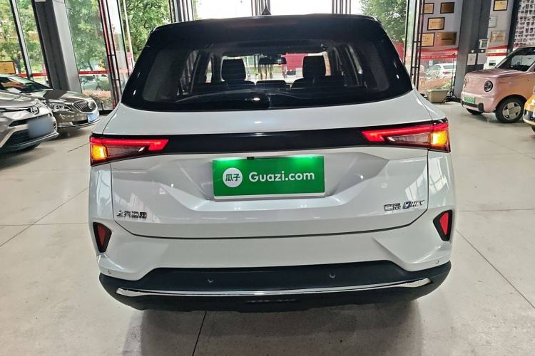 Used Wuling Asta 2022 2.0L DHT Electric-Speed Version
