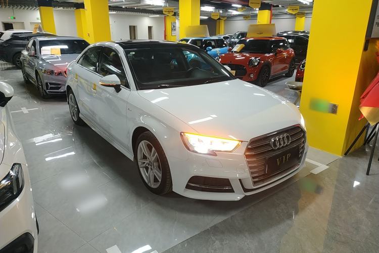 Used Audi A3 2020 Limousine 35 TFSI Fashion Edition China VI Emission Standard