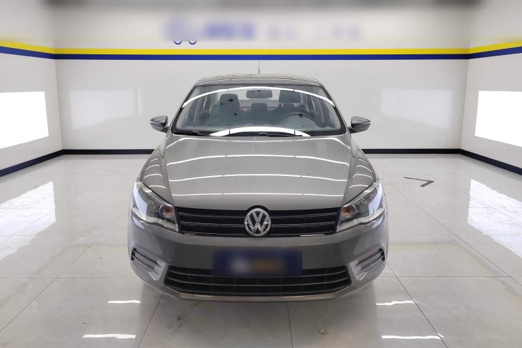 Used Volkswagen Jetta 2015 Value Edition 1.6L Manual Fashionable Style
