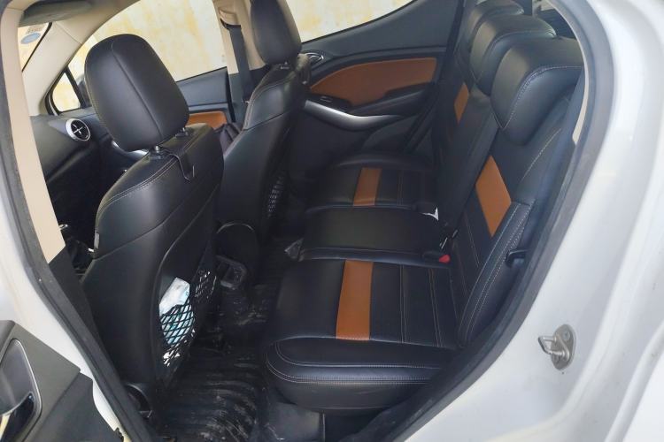 Used BYD Yuan 2017 1.5L Manual with Panoramic Sunroof
