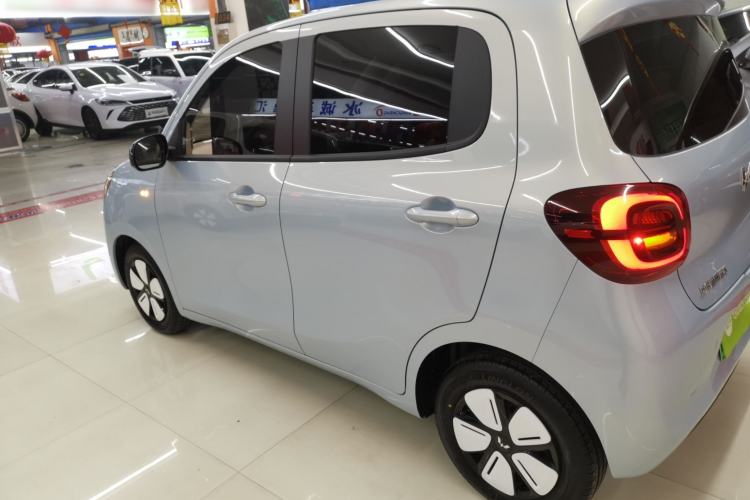 Used Wuling Hongguang MINIEV 2025 Four-Door Version Advanced Edition
