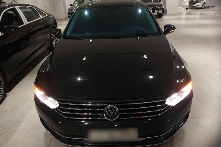 Used Volkswagen Magotan 2019 280TSI DSG Comfort Model China VI Standard