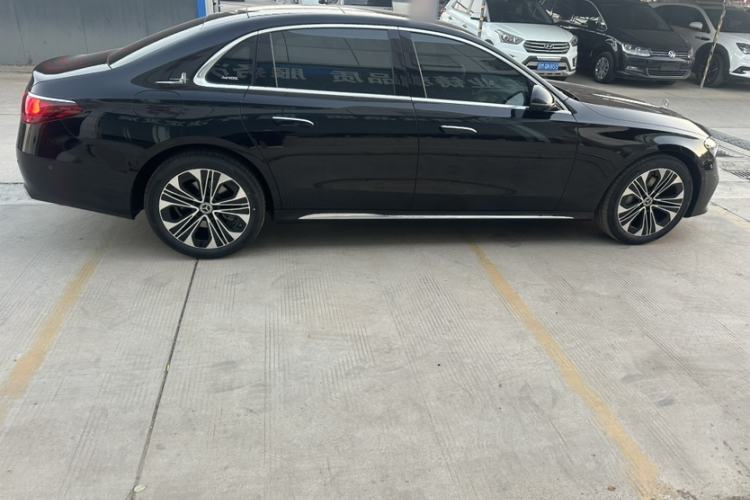 Used Mercedes-Benz E-Class 2025 Facelift E 300 L Luxury Edition
