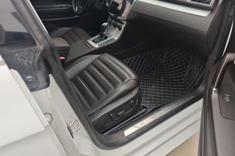 Used Volkswagen FAW-Volkswagen CC 2016 1.8TSI Luxury Model