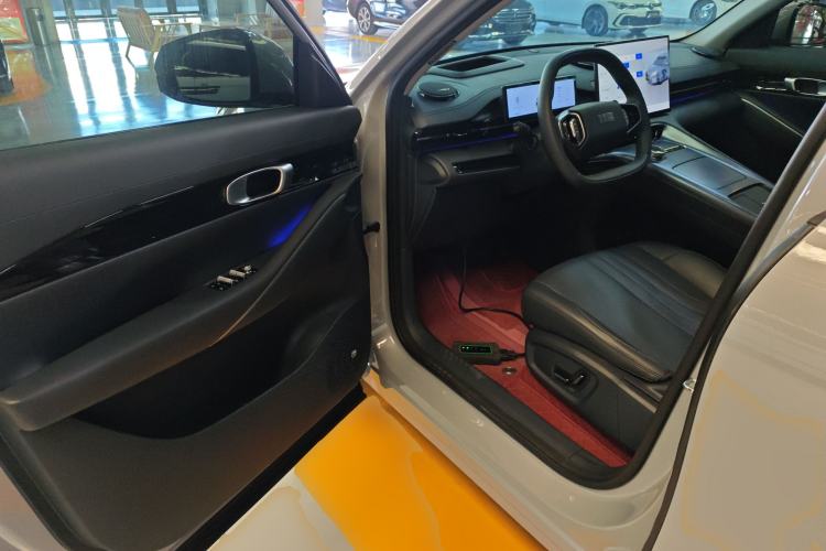 Used  E5 2024 530km Starship Edition