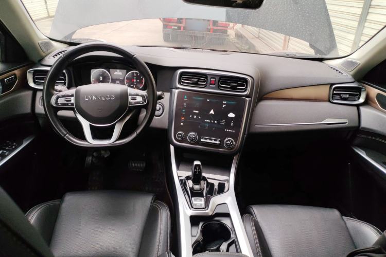 Used Lynk & Co 01 2019 2.0T Two-Wheel-Drive Pro Version China VI Standard