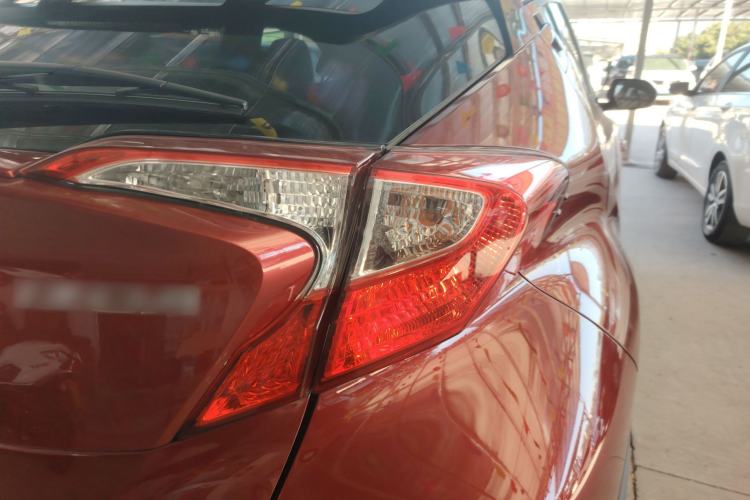 Used Toyota IZOA 2018 2.0L Yichi Version China VI Standard