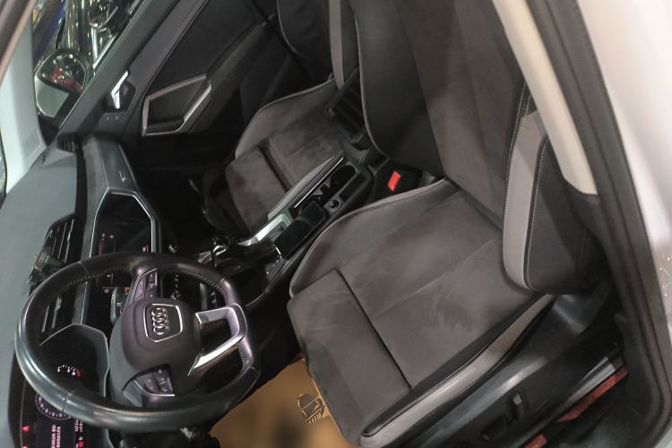 Used Audi Q3 2021 35 TFSI Fashion Dynamic Model