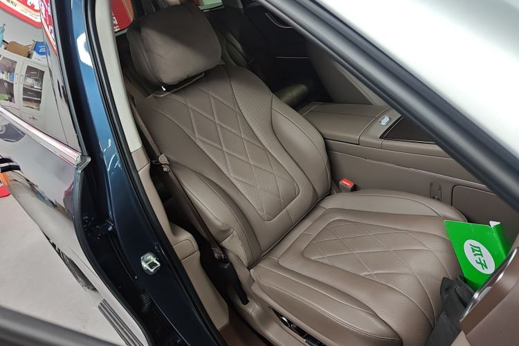 Used Hima AITO M9 2024 Range-Extended Ultra Version 52 kWh 5-Seater Model