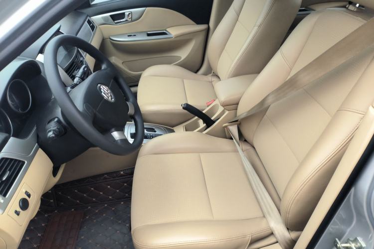 Used Buick Excelle 2013 1.5L Automatic Classic Model
