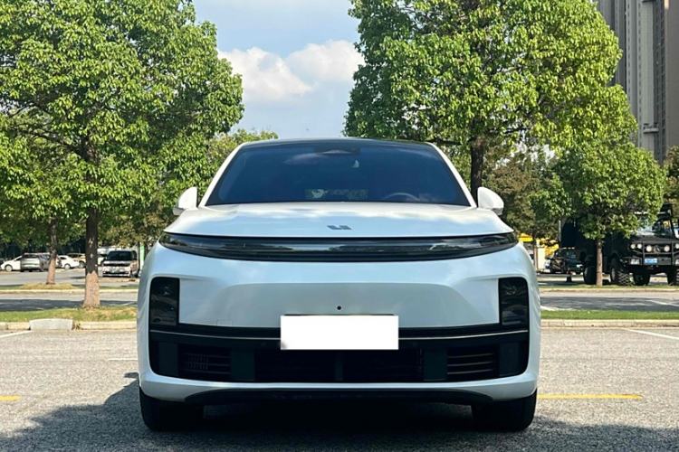 Used Li Auto L7 2023 Air model
