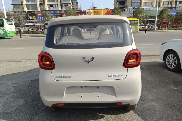 Used Wuling Hongguang MINIEV 2025 Four-Door Version Advanced Edition
