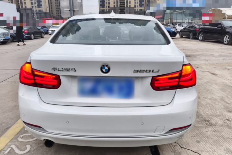 Used BMW 3 Series 2016 320Li Ambition Model
