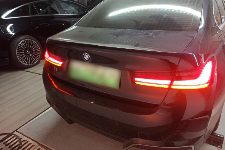 Used BMW i3 2024 eDrive 35 L
