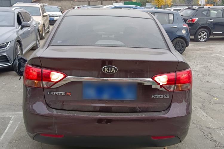 Used Kia Forte 2014 1.6L MT GL
