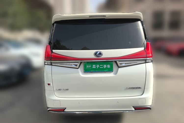 Used Lexus LM 2020 300h Seven-Seat Elegant Edition
