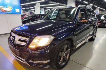Used Mercedes-Benz GLK-Class 2013 GLK 300 4MATIC Dynamic Sunroof Model