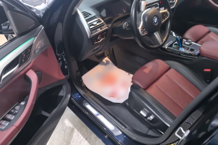 Used BMW iX3 2022 Leading Type
