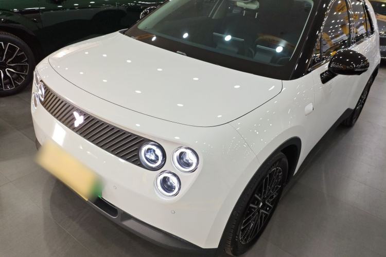 Used  firefly 2025 Illuminated Edition
