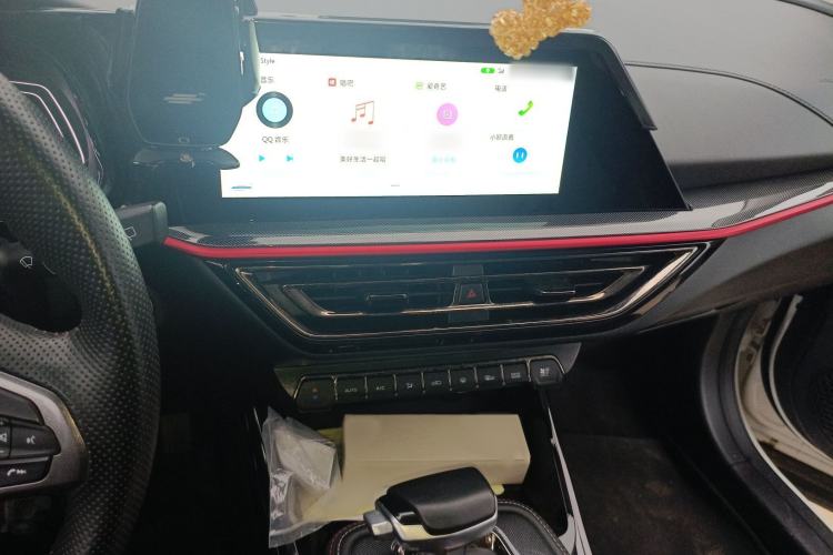 Used Oshan X5 2021 1.5T DCT Prestige Edition
