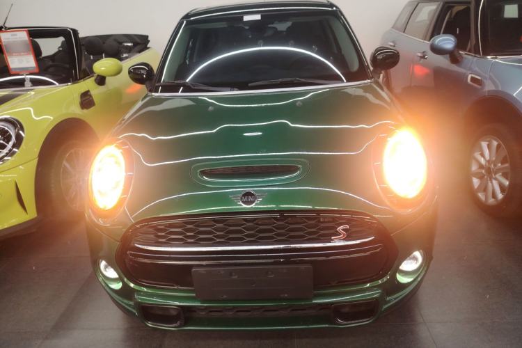 Used  MINI 2020 2.0T COOPER S Artist Five-Door Edition
