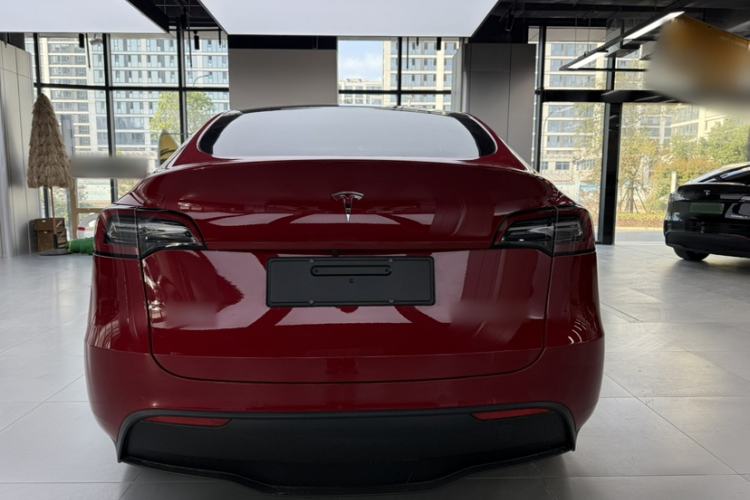 Used Tesla Model Y 2022 Rear-Wheel-Drive Version