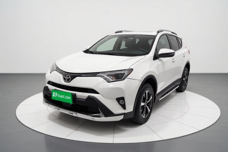 Used Toyota RAV4 2016 2.0L CVT Two-Wheel Drive Fashion Edition China V Standard