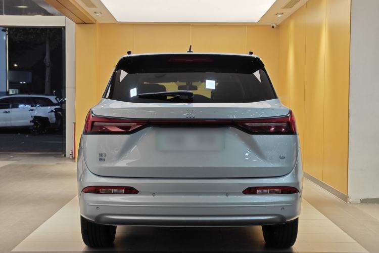 Used  E5 2023 1.5L DE-i 100KM Comfort Edition 7-Seater
