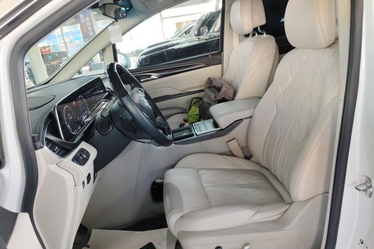 Used Buick GL8 2020 ES Land Cruiser 653T Comfort Edition