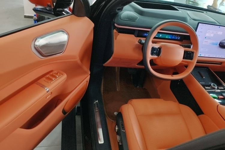 Used Lynk & Co 900 2025 1.5T Ultra
