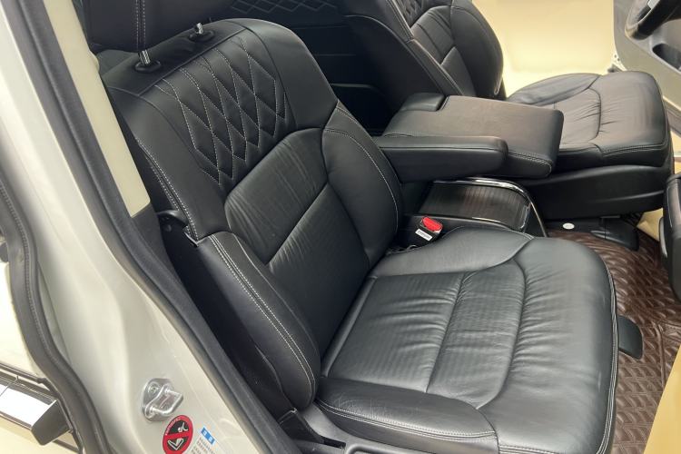 Used Honda Elysion 2019 2.0L Hybrid Supreme Edition
