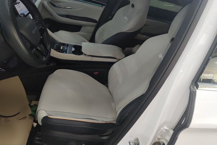 Used BYD Song PLUS New Energy 2024 Honor Edition EV 520km Premium Model
