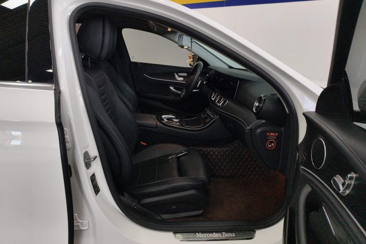 Used Mercedes-Benz E-Class 2018 Facelift E 200 L Sport Edition
