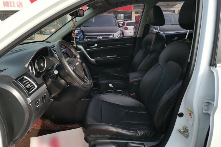 Used Haval M6 2017 1.5T Automatic Two-Wheel Drive Elite Model