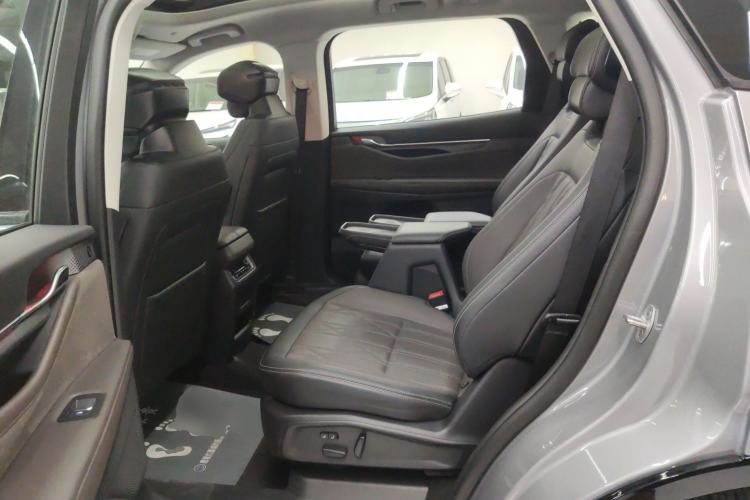 Used Ford Edge 2025 Ford Explorer L 2.0T EcoBoost E-Hybrid Four-Wheel-Drive 7-Seater Supreme Model
