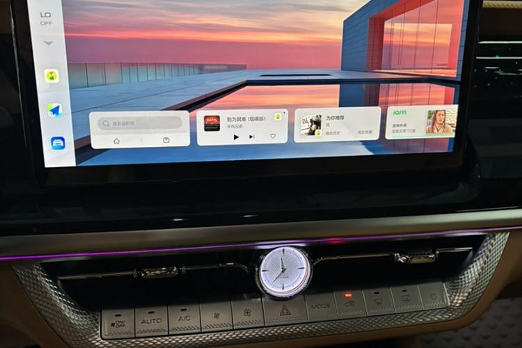 Used Tank 500 New Energy 2023 Hi4-T
