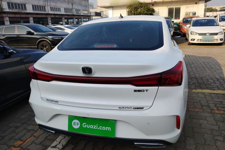 Used Changan Eado 2022 PLUS Blue Whale NE 1.4T GDI DCT Prestige Edition
