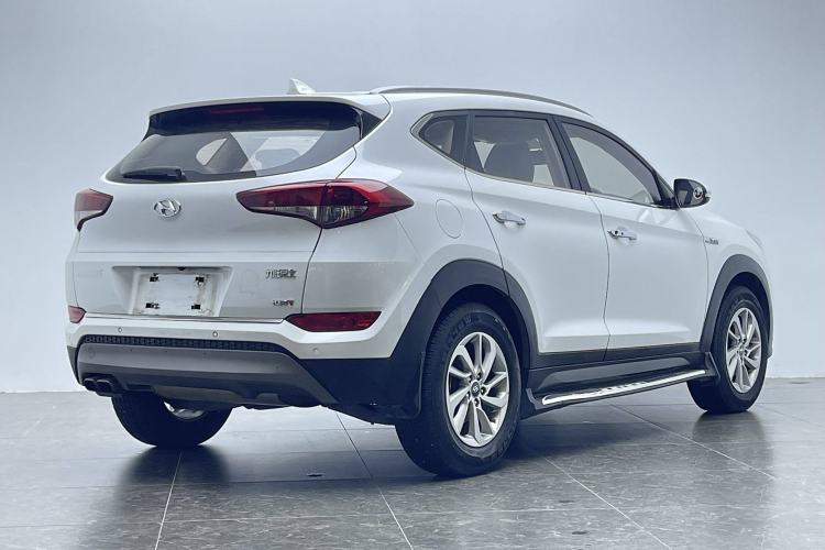 Used Hyundai Tucson 2015 1.6T Dual-Clutch Two-Wheel-Drive Smart Model
