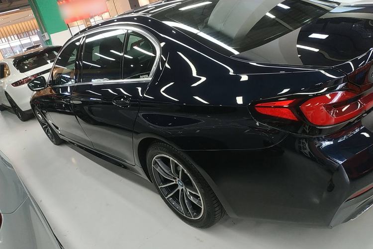 Used BMW 5 Series New Energy 2022 Revised Version 3 535Le Pioneer Edition M Sport Package
