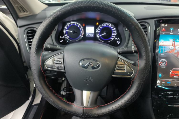 Used Infiniti QX50 2015 2.5L Enjoyment Edition
