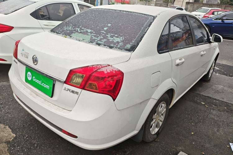 Used Buick Excelle 2015 1.5L Manual Classic Trim
