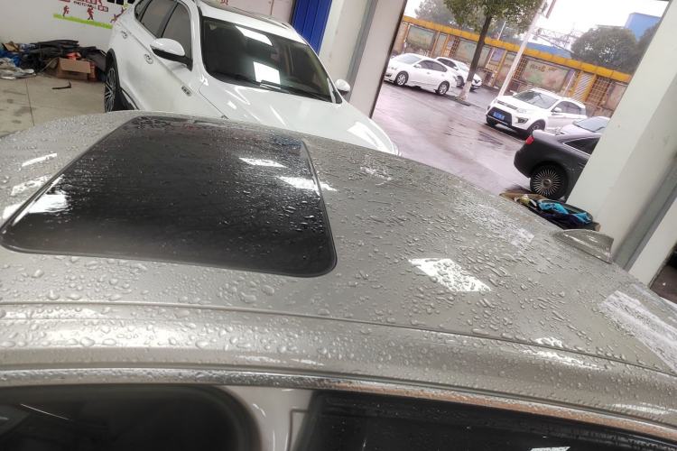 TDK.VehicleDetails.img