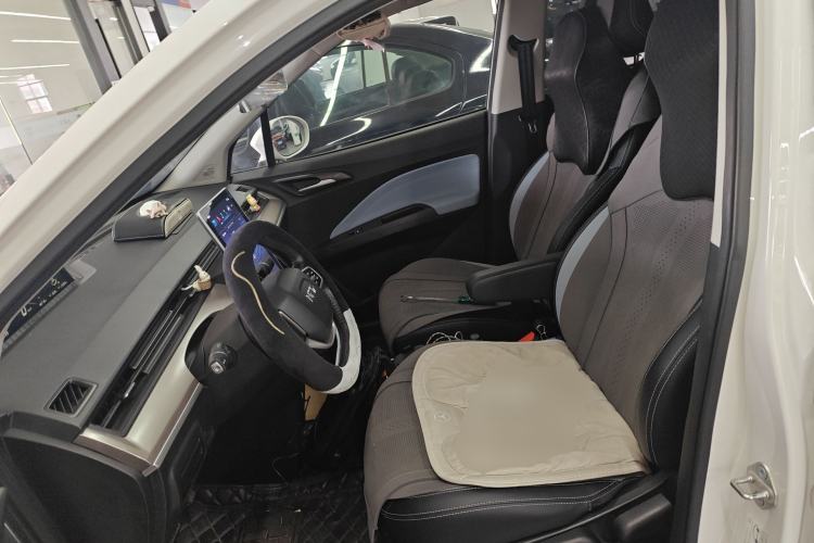 Used NETA V 2021 Standard Range Entertainment Edition