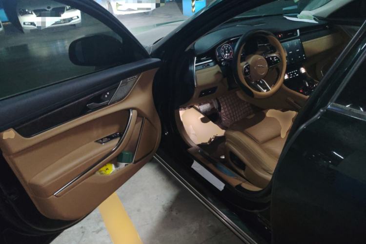 Used Jaguar XFL 2024 2.0T P250 Two-Wheel Drive Prestige Luxury Edition
