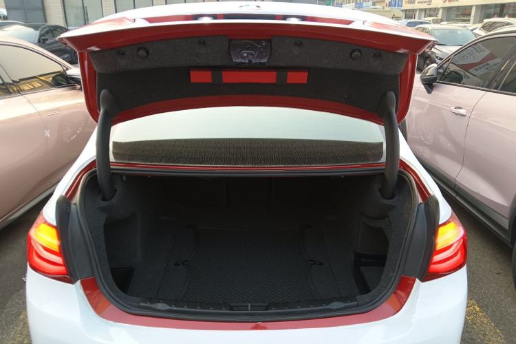 Used BMW 3 Series 2018 320Li Fashion Model
