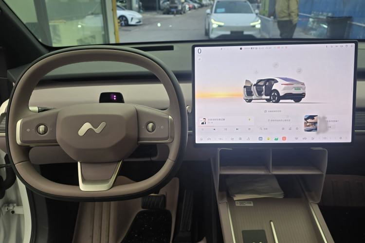 Used ONVO L60 2024 60 kWh Rear-Drive Version
