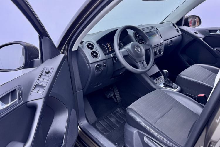 Used Volkswagen Tiguan 2015 1.8TSI Automatic Two-Wheel Drive Trend Edition