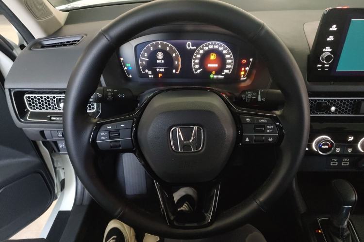 Used Honda Civic 2022 240TURBO CVT Dynamic Edition
