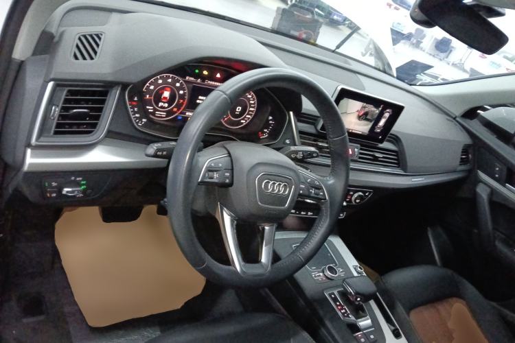 Used Audi Q5L 2020 Updated 40 TFSI Prestige Fashion Edition
